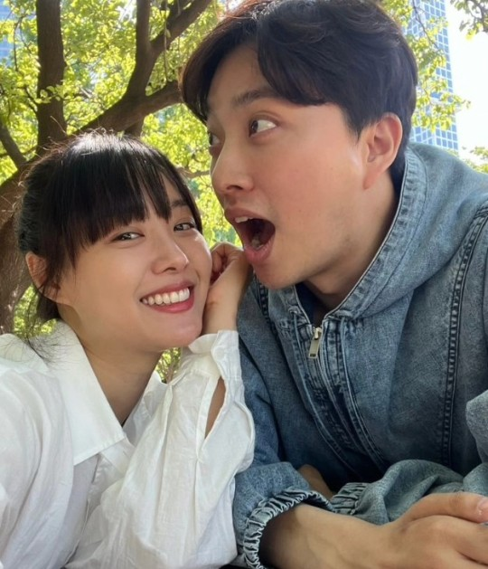 <b>송지은</b> 박위 <b>전현무</b>, 가수 <b>송지은</b>과 박위, 새 예능 '<b>전현무</b> 기획... 