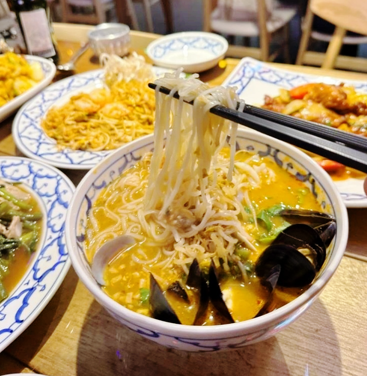  현지 태국의 맛과 분위기를 한 번에 느낄 수 있는 첨단 맛집 콘타이 보이저 첨단점