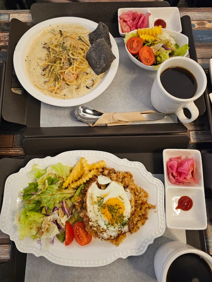  전주 평화동 브런치 맛집 단체 모임 가능한 꽃길카페