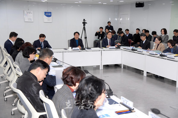  광주 사회적 관계망 이어 복지사각지대·고독사 예방 관리한다