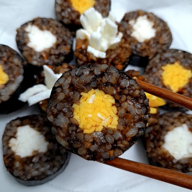  짜장 가루로 만든 짜장 볶음밥, 예쁜 김밥 만들어 먹어요