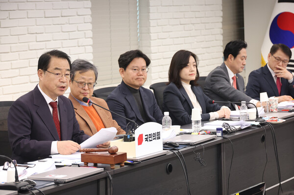 [정치소식] 국민의 힘 1차 단수공천 25명 발표: 권영세·김병민·오신....