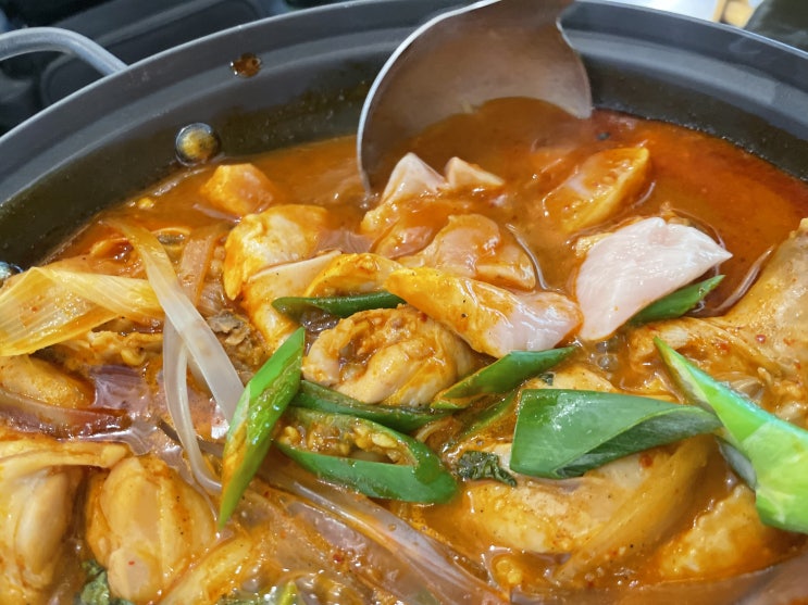  파주 와동동 맛집 닭볶음탕 먹방 찍음