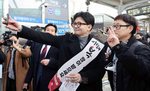 <b>한동훈</b>, 경기 의정부 출동…'경기분도' 논의
