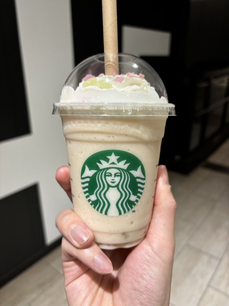  하나미 당고 프라푸치노 花見だんご フラペチーノ (2월 일본 스타벅스 한정메뉴)