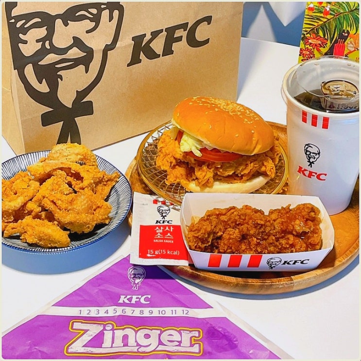KFC 치킨나이트 시간 1+1 메뉴판 KFC 치킨나이트 시간 1+1 메뉴판