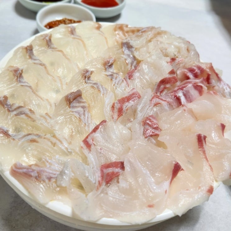  경남 남해 은모래 비치 근처 <상주 바다 횟집> 모둠 회 후기