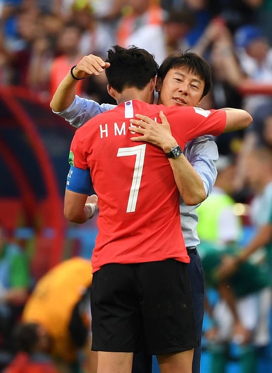 축구 국가대표팀 차기 사령탑은 국내 <b>감독</b>? 적임자가 <b>신태용</b>인... 