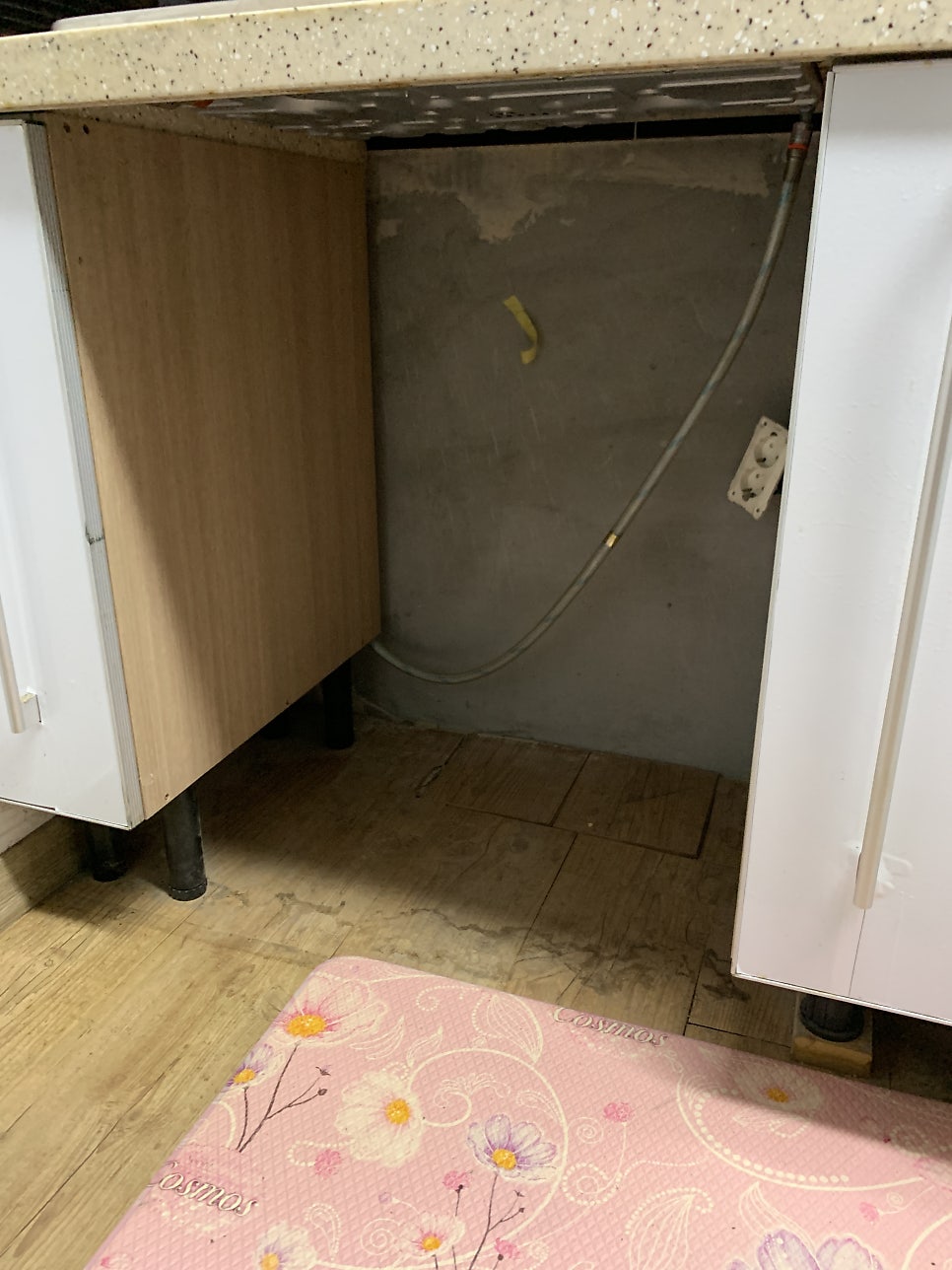 오븐렌지 빼내고 싱크대하부장 설치 주방싱크대 리폼 전문