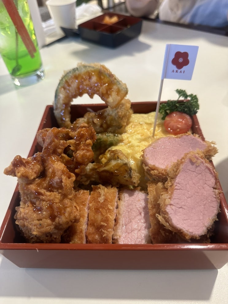  혜화 역 근처 일식 가츠동 덮밥 맛집 메종아카이