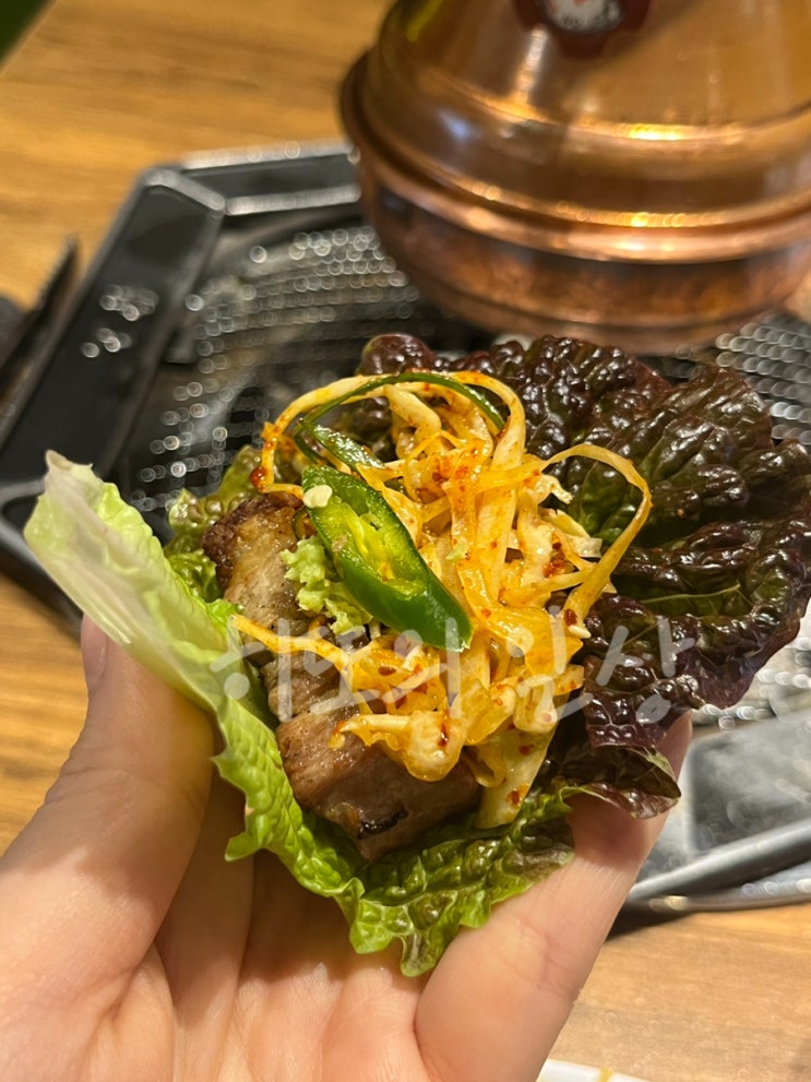  고기 육즙이 좔좔 흐르는 '풍암동 맛집 제주도 그릴 특상'