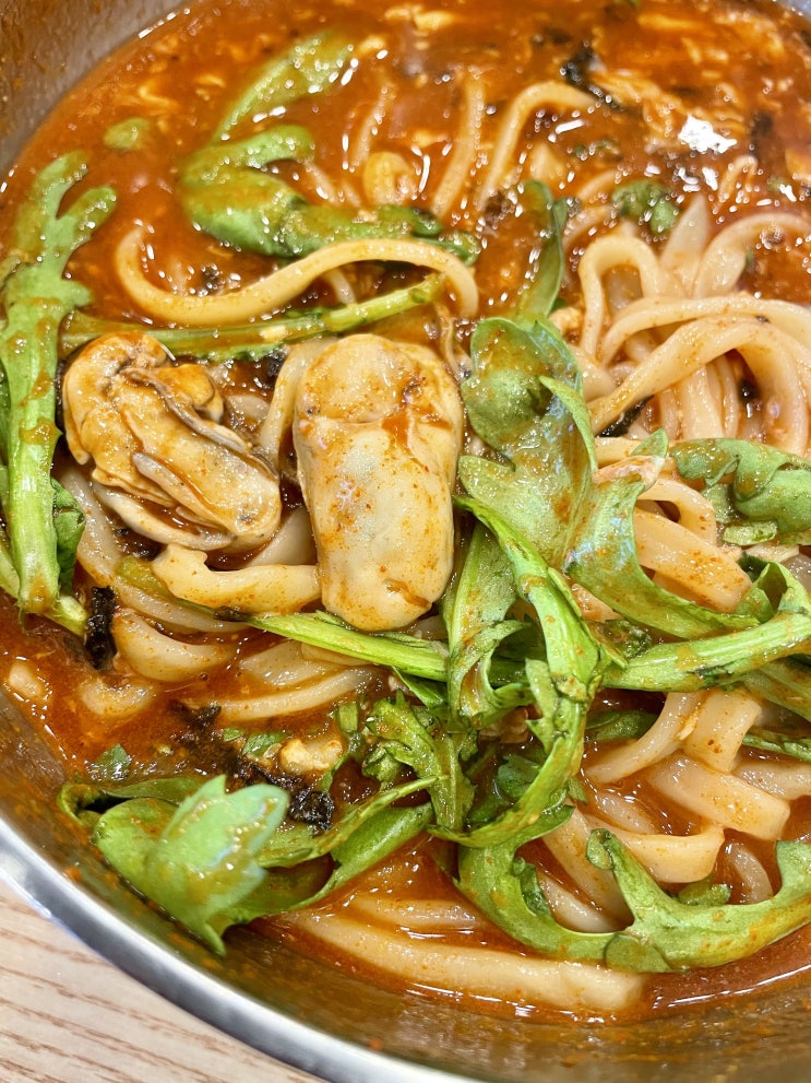 구관이 명관이다 얼칼 최애맛집 불당동 안춘공주얼큰이칼국수 / 천안식후감