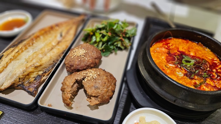 [신도림 디큐브 맛집] "명가의 뜰"- 2인 밥상 세트! 깔끔한 한식 밥상!(+ 디큐브 고메로드 감프롱)