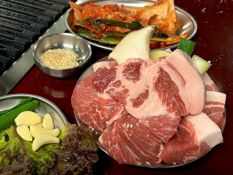 [호평동 고기집] 회식장소로 최고인 주먹고기 전문 돼지고기집 '뭉텅'