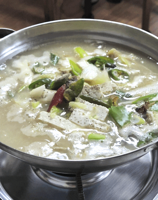  식신2스타 태안 찐맛집  우럭젓국 토담집 후기