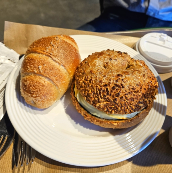  광명 카페 소금빵 맛집 소올투베이커리