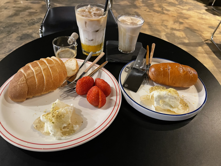  구미 금리단길 카페 카이막 맛집 올리부치
