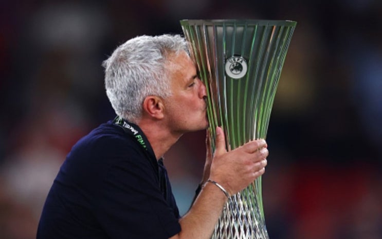 UEL 2023-24 UEFA 유로파리그 녹아웃라운드 플레이오프 2차전 카라바흐 브라가 AS로마 페예노르트 스파르타프라하 갈라타사라이 마르세유 SH도네츠 스포르팅CP 영보이스 UEL 2023-24 UEFA 유로파리그 녹아웃라운드 플레이오프 2차전 카라바흐 브라가 AS로마 페예노르트 스파르타프라하 갈라타사라이 마르세유 SH도네츠 스포르팅CP 영보이스