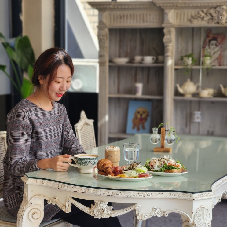  대전 도안 애견동반 카페 헬로우네이버 브런치 좋아