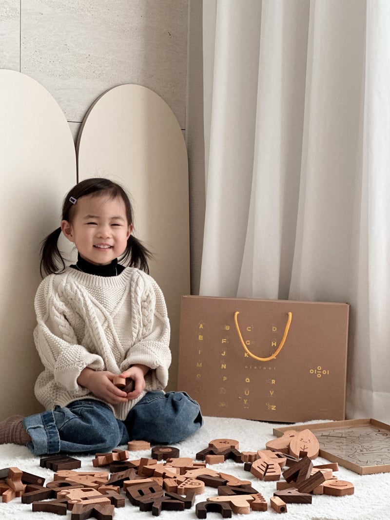 두돌아기영어 oioiooi 이응이 알파벳 블록 원목장난감으로 시작 : 네이버 블로그, image size:800x1067