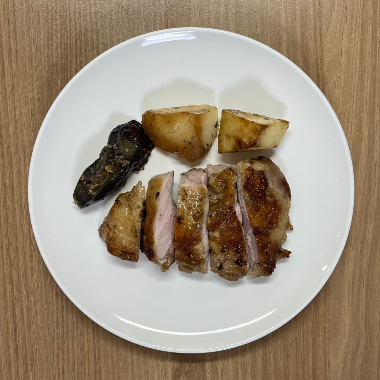 셰프가 만드는 제철 반찬 목동 반찬가게 담품 셰프가 만드는 제철 반찬 목동 반찬가게 담품