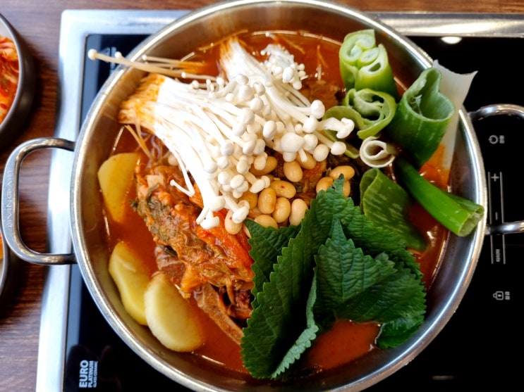  수원 오목천동 맛도 친절도 일품, 오목천 참이로운감자탕