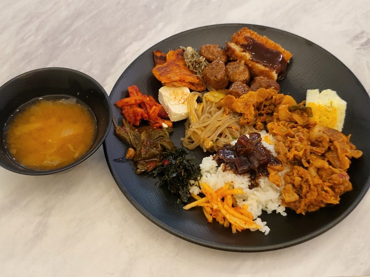  대구 반야월 매일 반찬이 바뀌는 한식뷔페 7000원 맛집/니가 찾는 그 밥집 각산점
