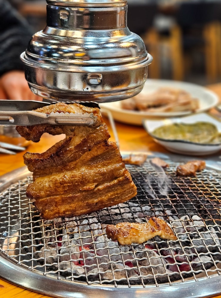  경산 돼지갈비 맛집, 숯불에 구워 먹는 초원숯불갈비(예스 키즈존)
