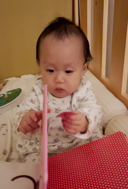  아빠, 엄마가 함께하는 베이비마사지