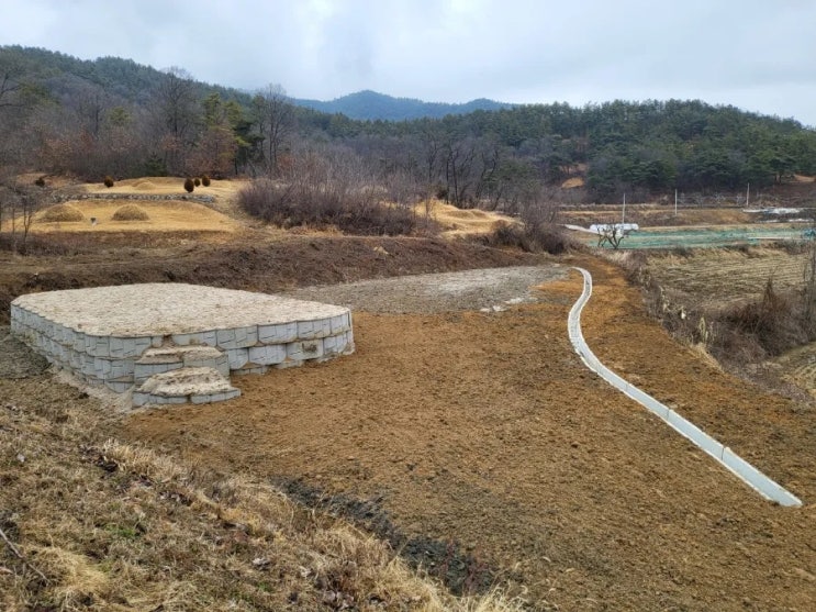  2024년 구미시 선산읍 무을면 웅곡리 고인돌장의사 산소 수로관 공사 #장의사 #이장 #화장 #개장 #손없는날 #윤달 #벌초 #이하늘장사 #상조 #분묘 #납골당 #가족묘 #평장