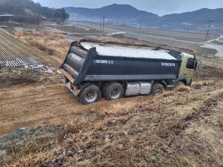  2024년 구미시 선산읍 무을면 산소 배수 수로관공사 고인돌장묘개발장의사 #장의사 #이장 #화장 #개장 #손없는날 #윤달 #벌초 #이하늘장사 #상조 #분묘 #납골당 #가족묘 #평장