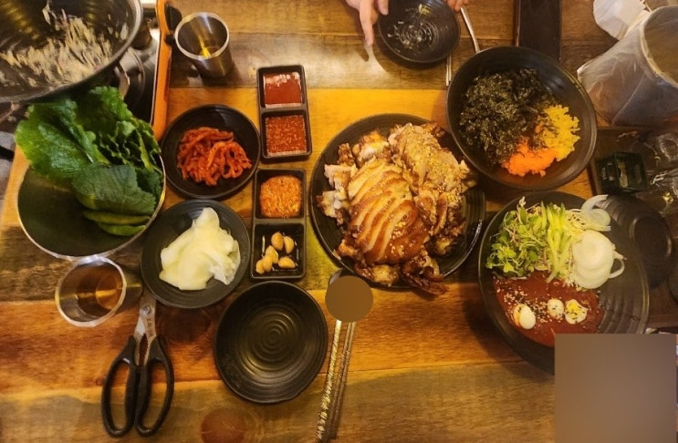  깐깐한 족발
