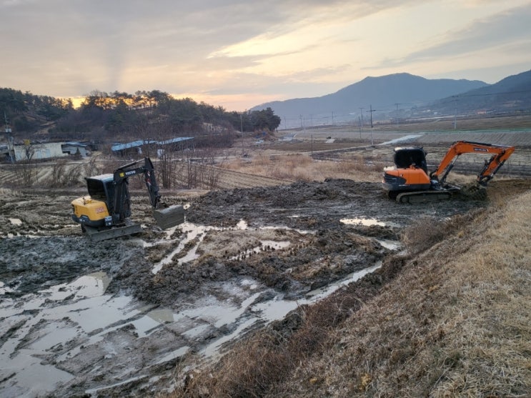  2024년 구미시 선산읍 불럭쌓기 잔디조성 보강토공사 고인돌장묘개발장의사 #장의사 #이장 #화장 #개장 #손없는날 #윤달 #벌초 #이하늘장사 #상조 #분묘 #납골당 #가족묘 #평장