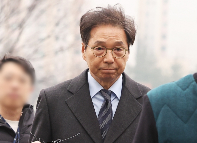  대유위니아 회장 구속: 임금체불 300억 이상