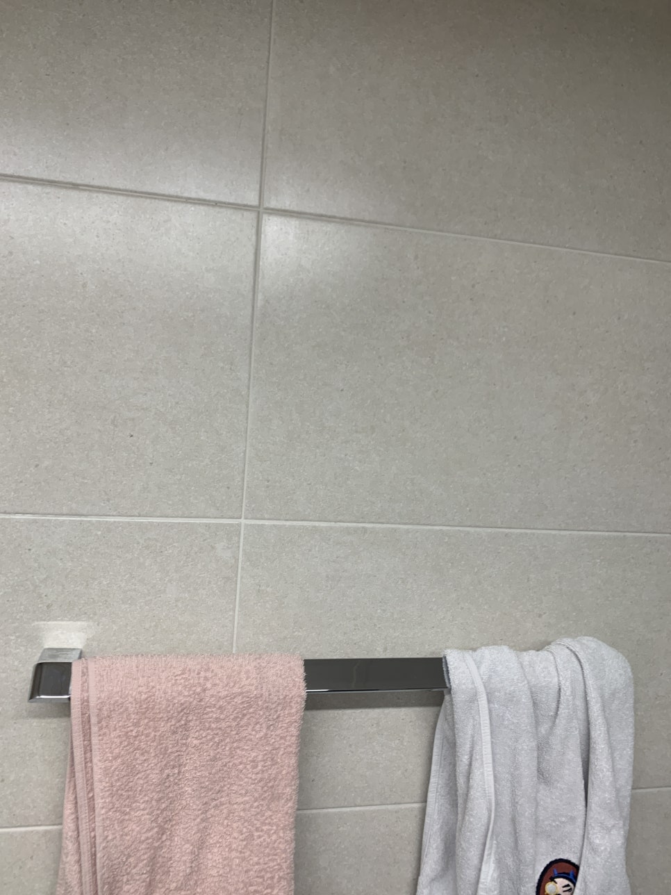 화장실선반 3개도 설치 가능 타일벽 구멍 잘 뚫는 곳