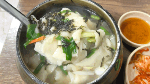  삼청동맛집 | 미쉐린 가이드에 선정된 삼청동에서 오래된 소문난 맛집 '삼청동 수제비'