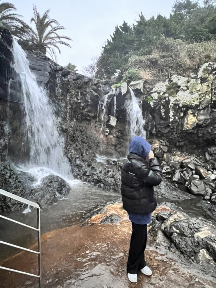  제주 서귀포 소정방 폭포