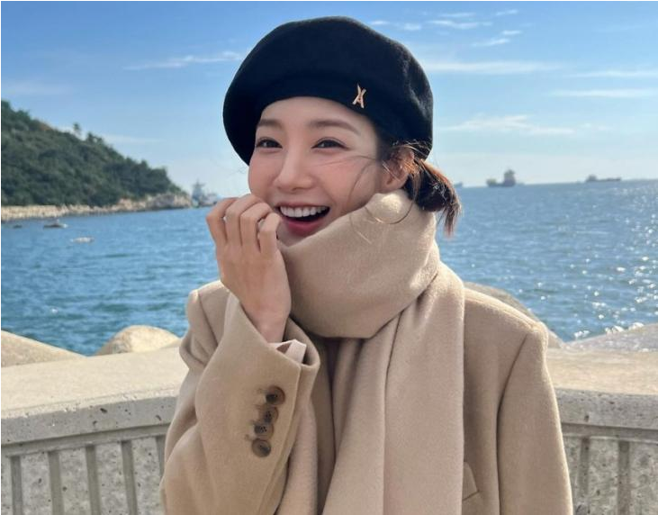 내남결 배우 <b>박민영</b> 중소건설사 <b>사내이사</b>? 가족이 운영 중
