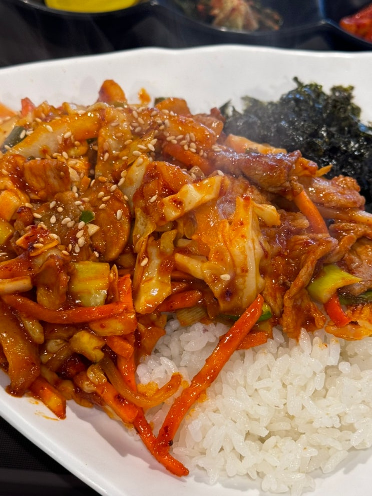 야탑역 분식집, 제육덮밥 추천 장찬기김밥