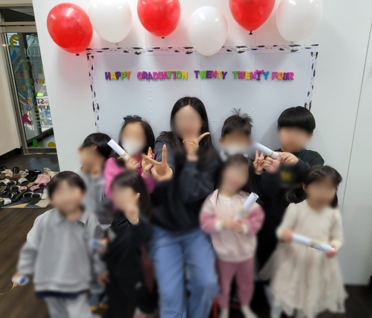 파주 운정 원어민영어 위버에듀케이션 with 시립가람어린이집 - 졸업증 수료 c 파주 운정 원어민영어 위버에듀케이션 with 시립가람어린이집 - 졸업증 수료 c
