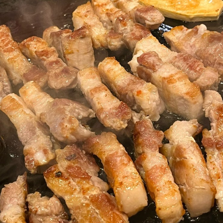  신월동 맛집 솥뚜껑고깃집 삼겹살데이 @생삼겹살, 볶음밥