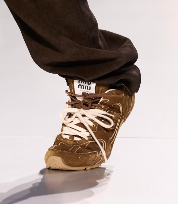  뉴발란스 New Balance 442 미우미우 맛 커스텀 Review / 사이즈 추천 / 착샷 / MIUMIU 530