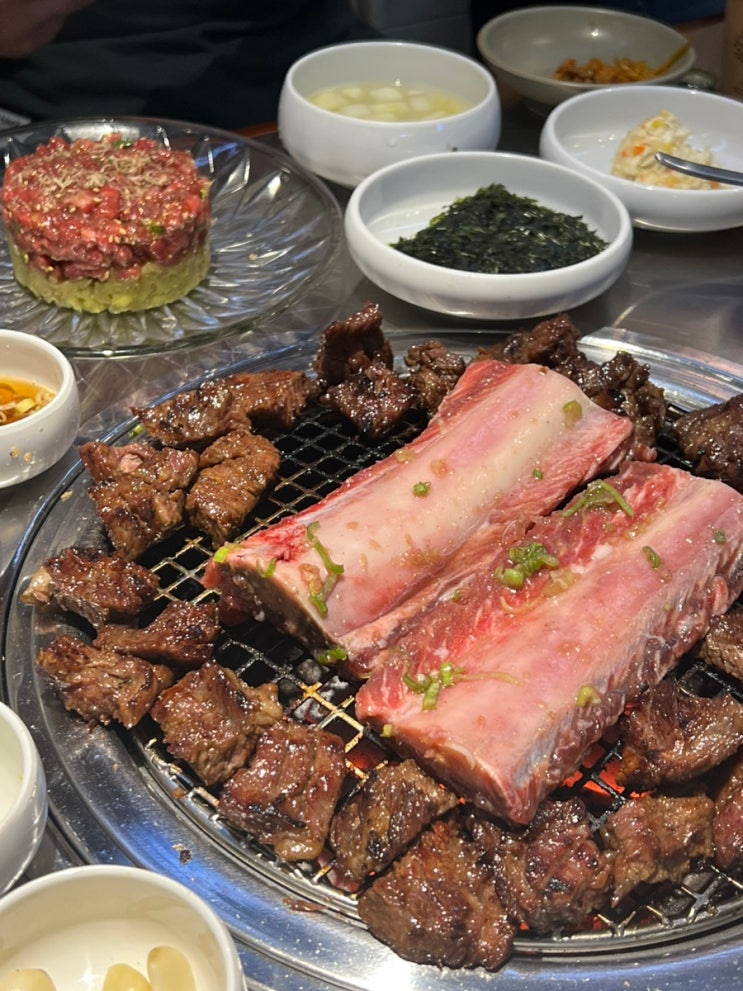  모임 회식하기 좋은 송파구 가락시장 소고기 맛집 : 청기와타운 가락점