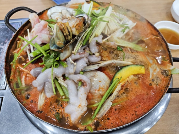  마장동맛집 연평도꽃게아구낙지 얼큰한 해물탕