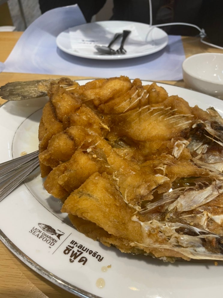  태국 방콕 맛집, 시암파라곤 램자런 램짜런 씨푸드 전문 laemcharoen