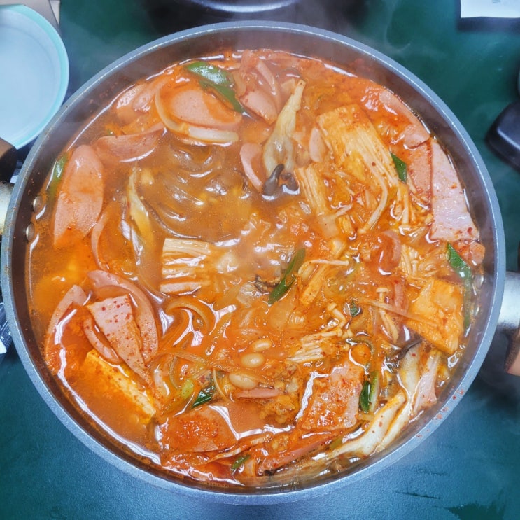 수원 정자시장 땅스부대찌개 3인분 비조리 후기