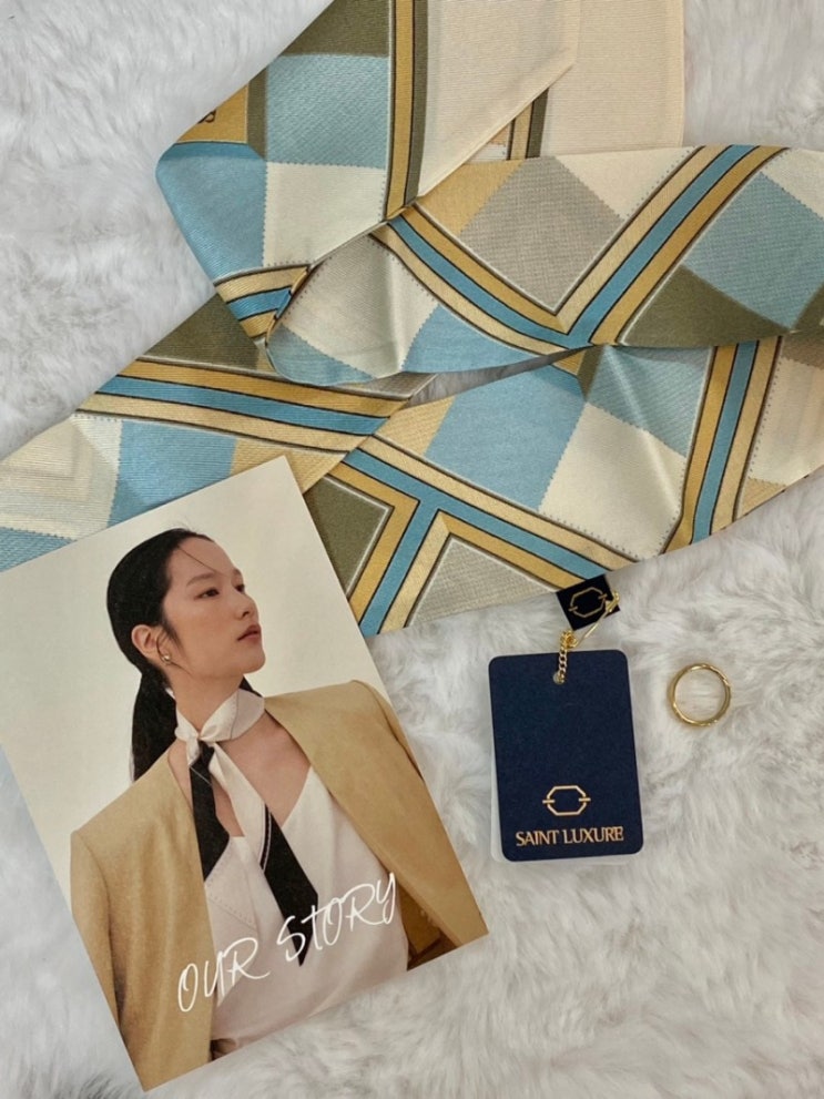  | 생럭슈 | 봄 스카프 추천 생럭슈 트윌리 포인 아이보리