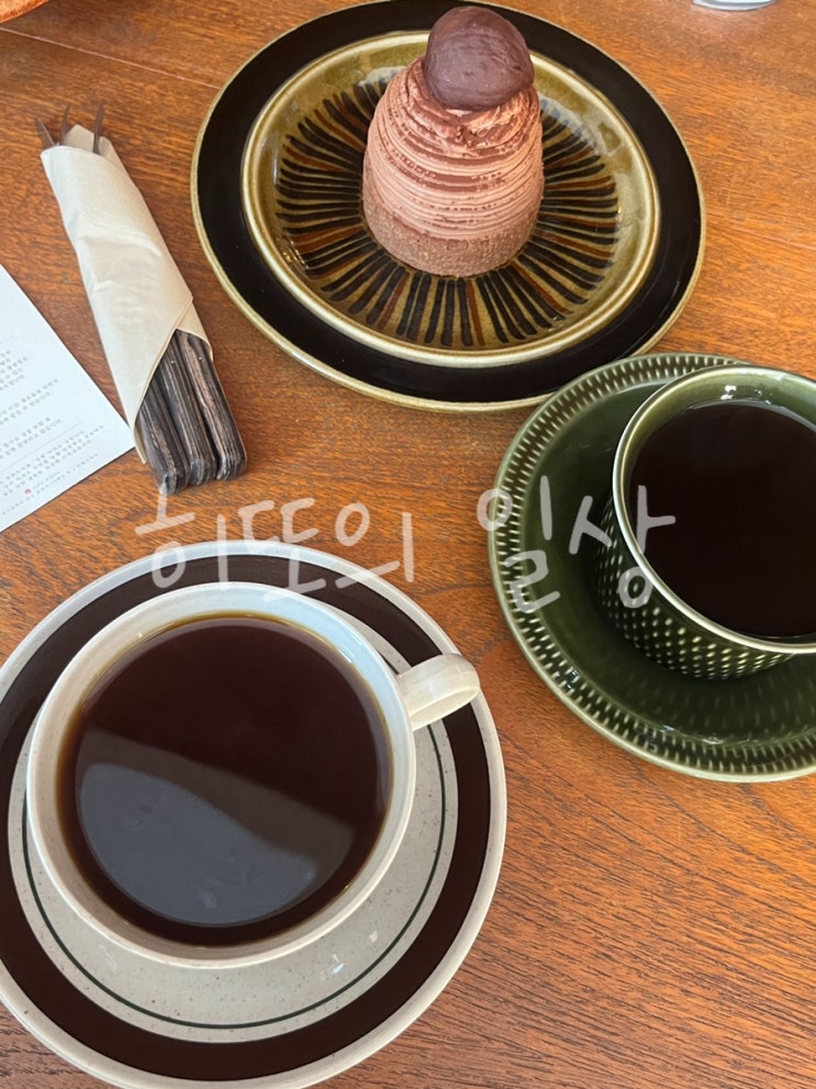  은은하게 분위기 있는 드립커피 맛집 ‘봉선동 카페 코케아‘