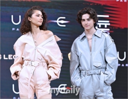 ㅎ <b>티모시</b> 샬라메 귀여웡~ 한국... 유재석은 만남 성사, <b>성시경</b>은... 