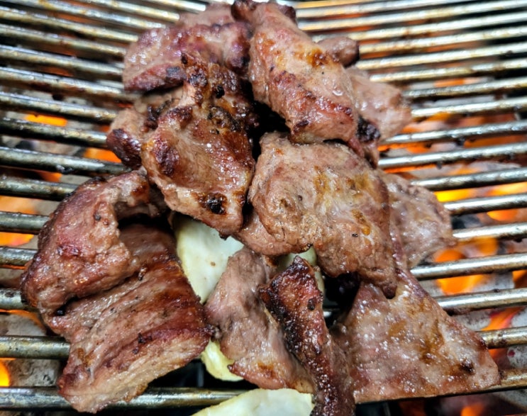  종로 고기집 : 광주집 인기 많은 익선동 갈매기살 골목